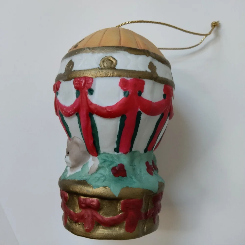 Holiday 'Noel' Hot Air Balloon Christmas Ornament Ceramic Teddy Bear